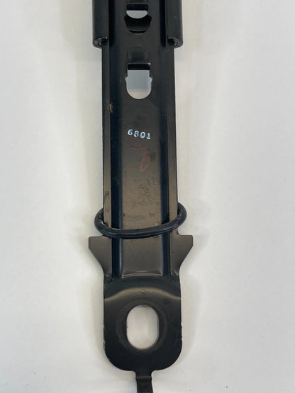 2007-2010 HYUNDAI ELANTRA 4-DR FRONT RIGHT SIDE SEAT BELT HEIGHT ADJUSTER 63021A