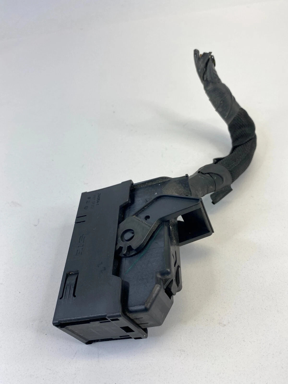 15-18 FORD FOCUS SEDAN 2.0L ABS ANTI-LOCK BRAKE PUMP PLUG CONNECTOR OEM 21419541