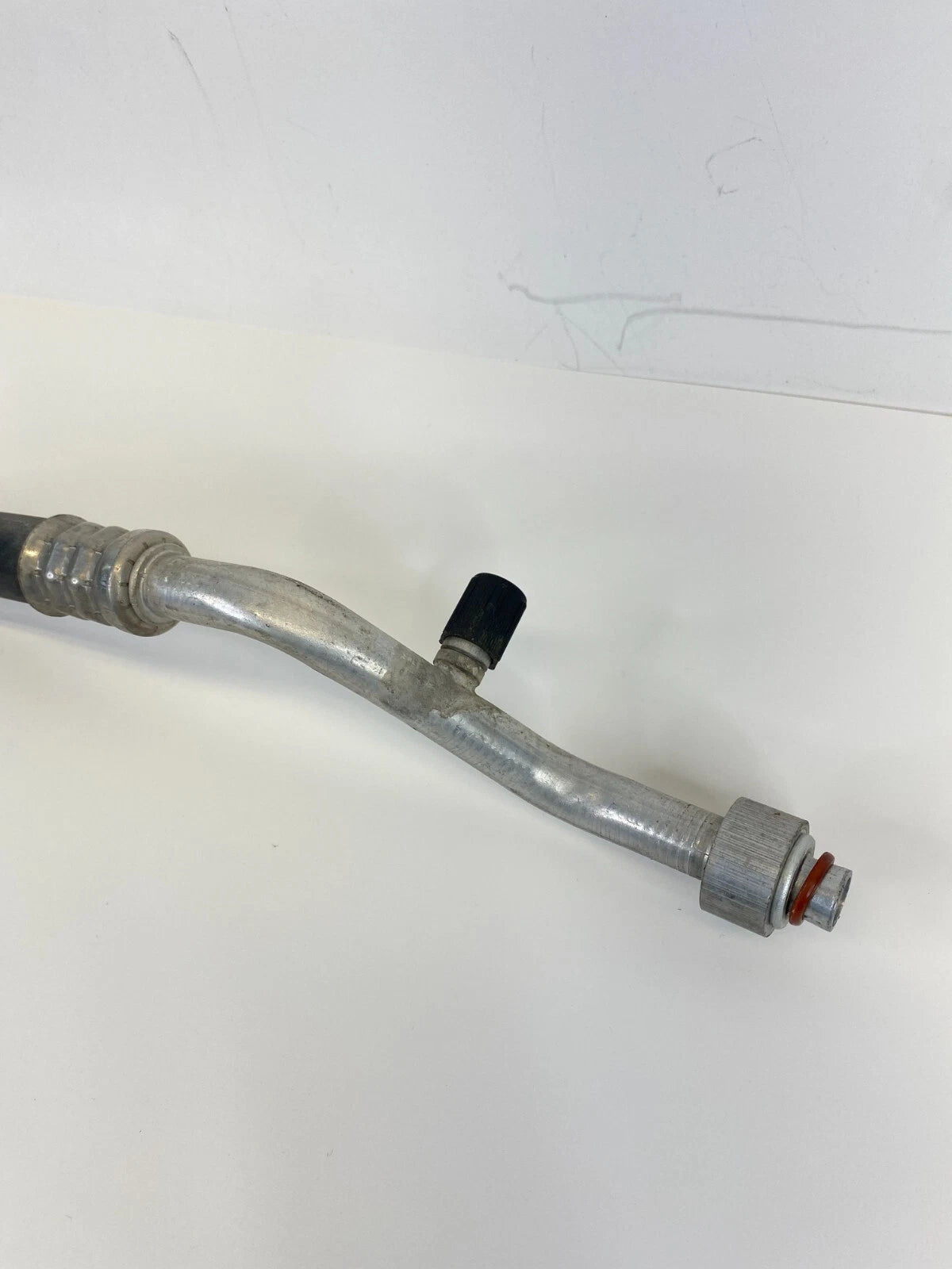 2011-2013 FORD FIESTA 1.6L A/C AC AIR CONDITION SUCTION HOSE LINE PIPE OEM