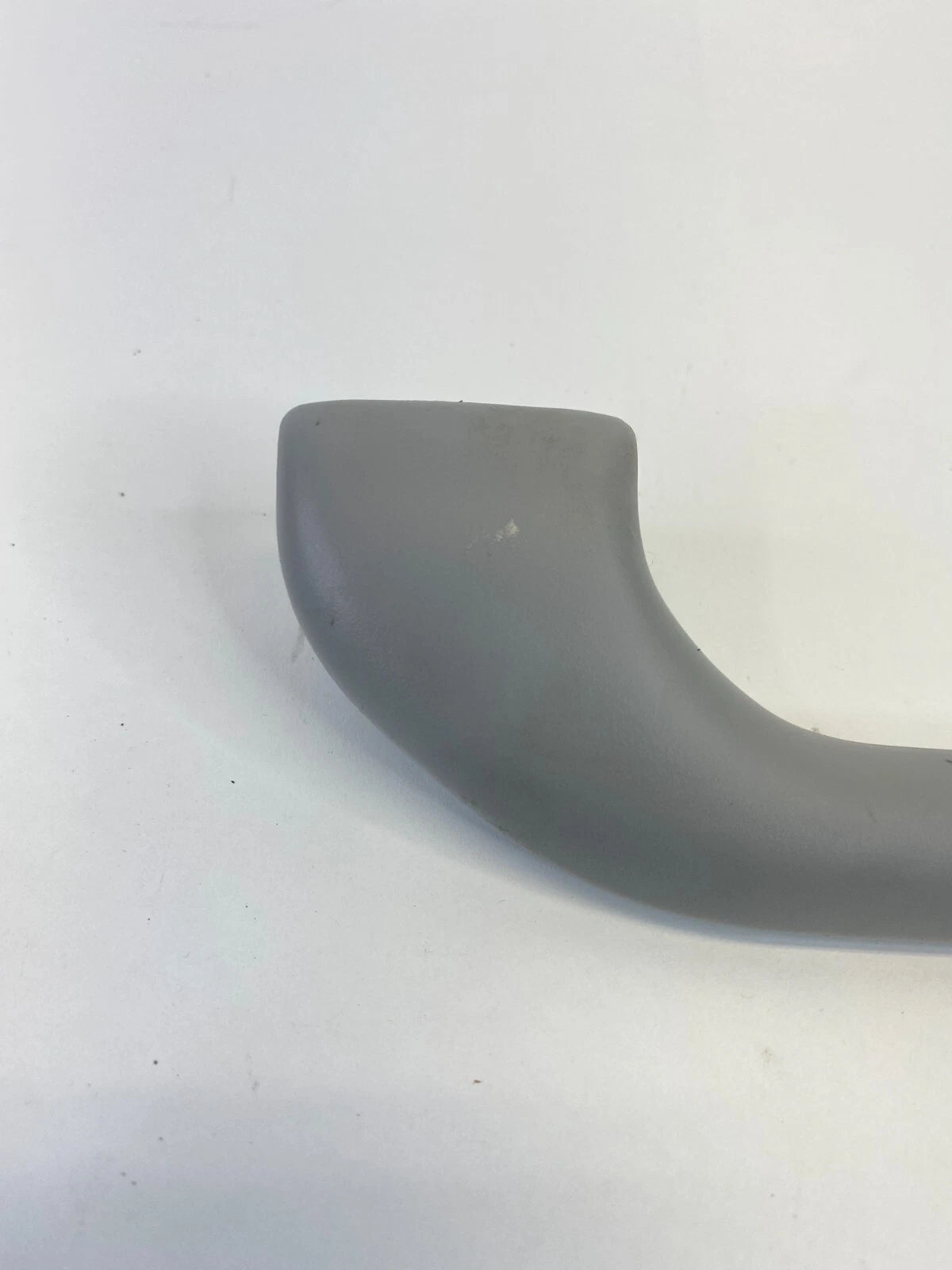 2004-2012 MITSUBISHI GALANT FRONT LEFT SIDE ROOF PANEL GRAP GRIP ASSIST HANDLE