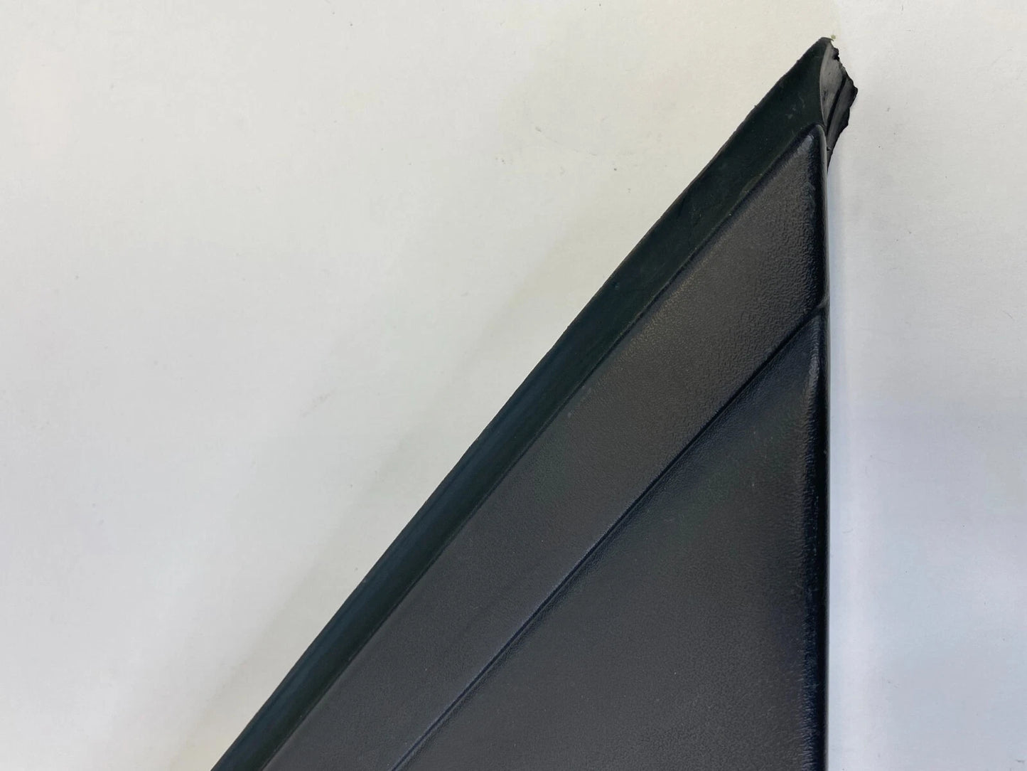 2013-2019 FORD ESCAPE MIRROR CORNER MOLDING COVER LEFT DRIVER OEM CJ54-S16003