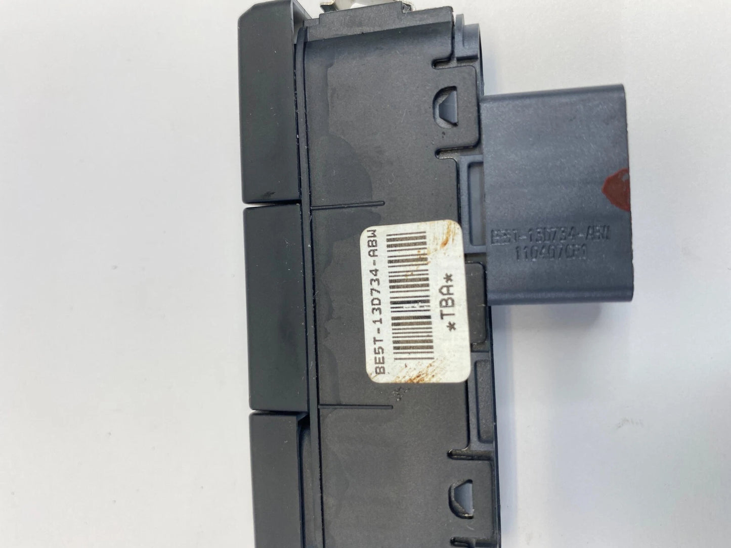 10-12 FORD FUSION 10 11 MILAN TRACTION CONTROL SWITCH TCS OFF BE5T-13D734-ABW OE
