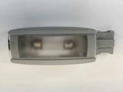 2006-2020 VOLKSWAGEN PASSAT FRONT RIGHT SIDE VISOR DOME MAP VANITY LIGHT LAMP