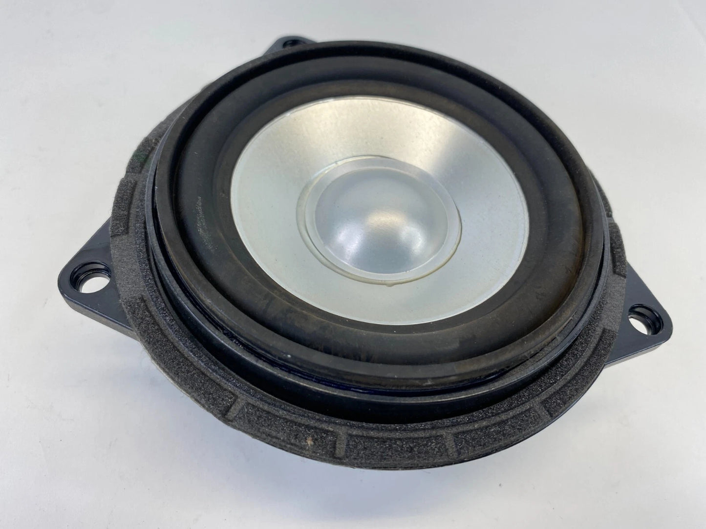 2006 BMW 330XI SEDAN REAR LEFT DOOR AUDIO SPEAKER SOUND 65136922215 OEM
