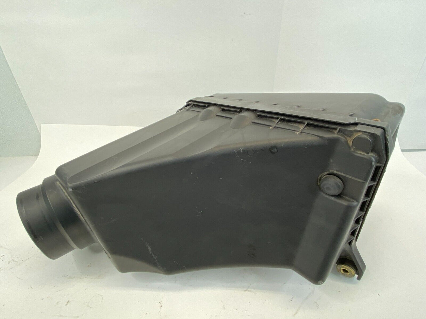 02-04 Honda Odyssey 3.5L V6 Upper & Lower Air Intake Cleaner Filter Cover Assy