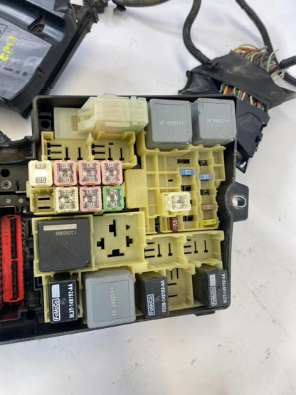 2012-2014 FORD FOCUS 2.0L ENGINE COMPARTMENT FUSE RELAY BOX AV6T-14A067-BV OEM