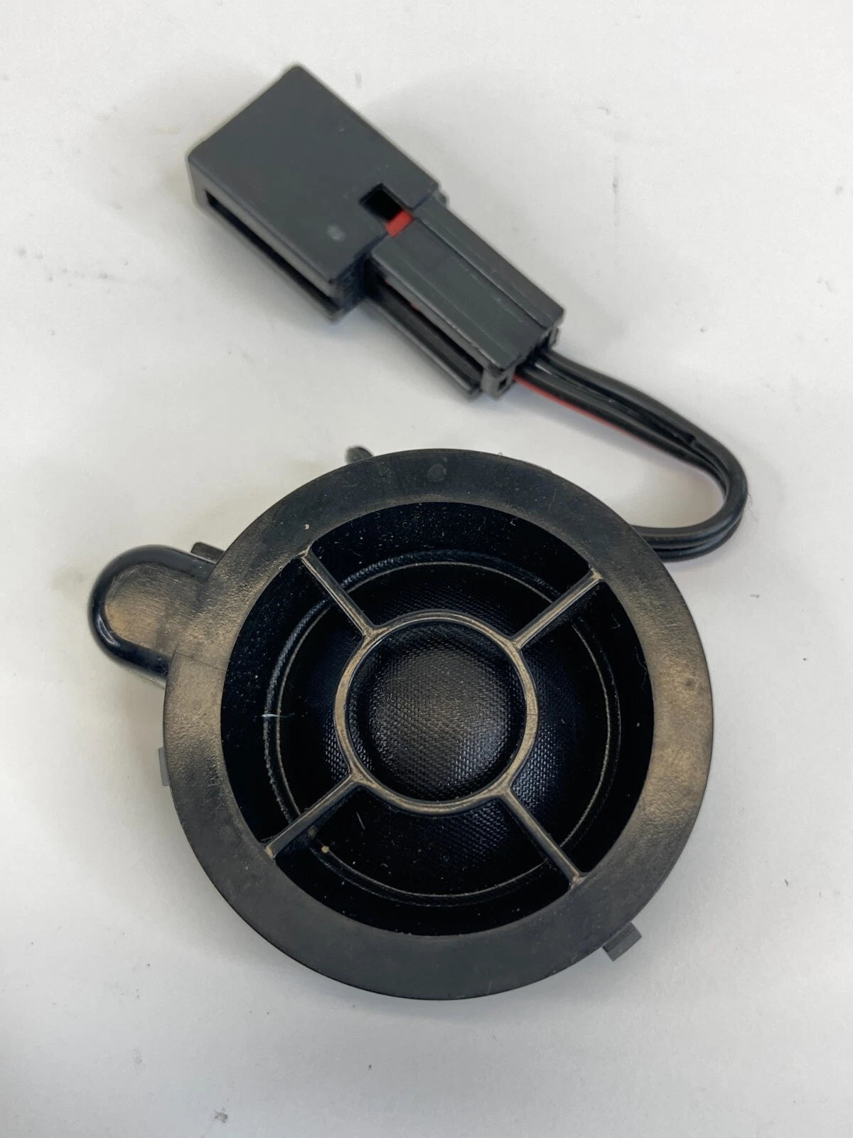 13-15 CHEVROLET MALIBU LEFT DRIVER SIDE WINDSHIELD A PILLAR TWEETER 25868166