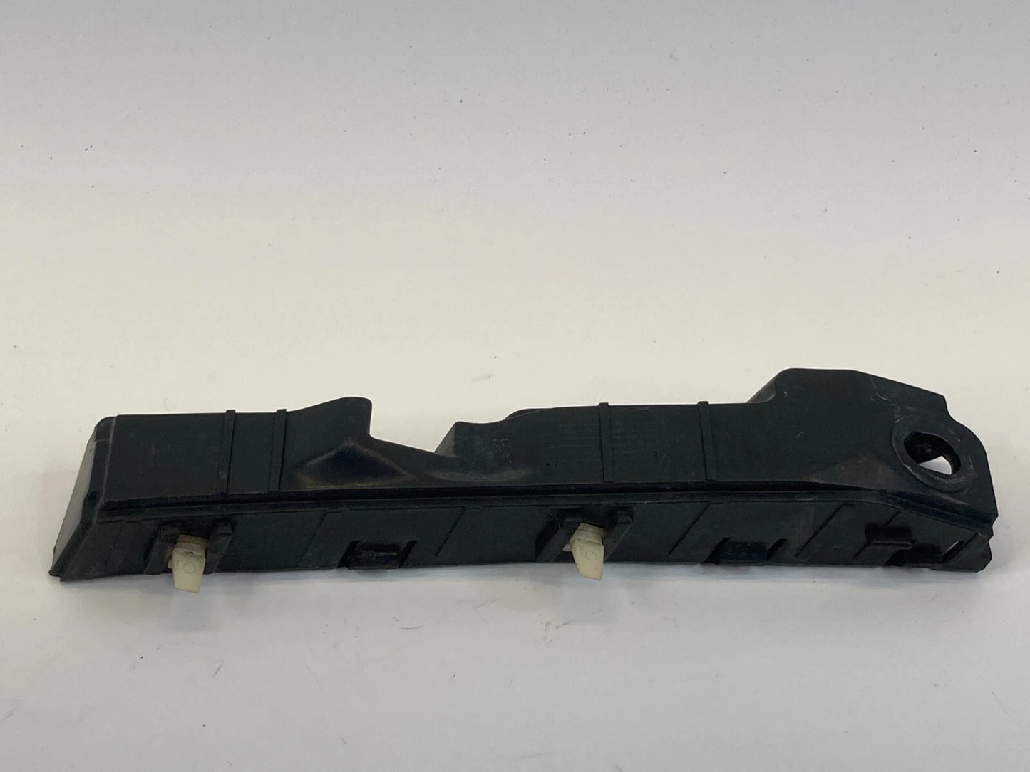 11-14 HYUNDAI SONATA FRONT BUMPER RIGHT SIDE BUMPER BRACKET SUPPORT 86516-3S000