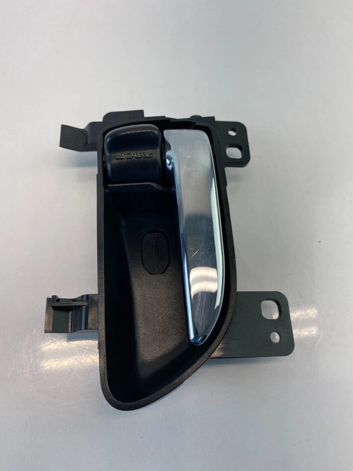 2010-2014 SUBARU LEGACY SEDAN FRONT RIGHT PASSENGER SIDE INNER DOOR HANDLE OEM