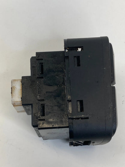 11-15 Hyundai Sonata Hybrid Front Center Console Side Seat Heating Switch Button