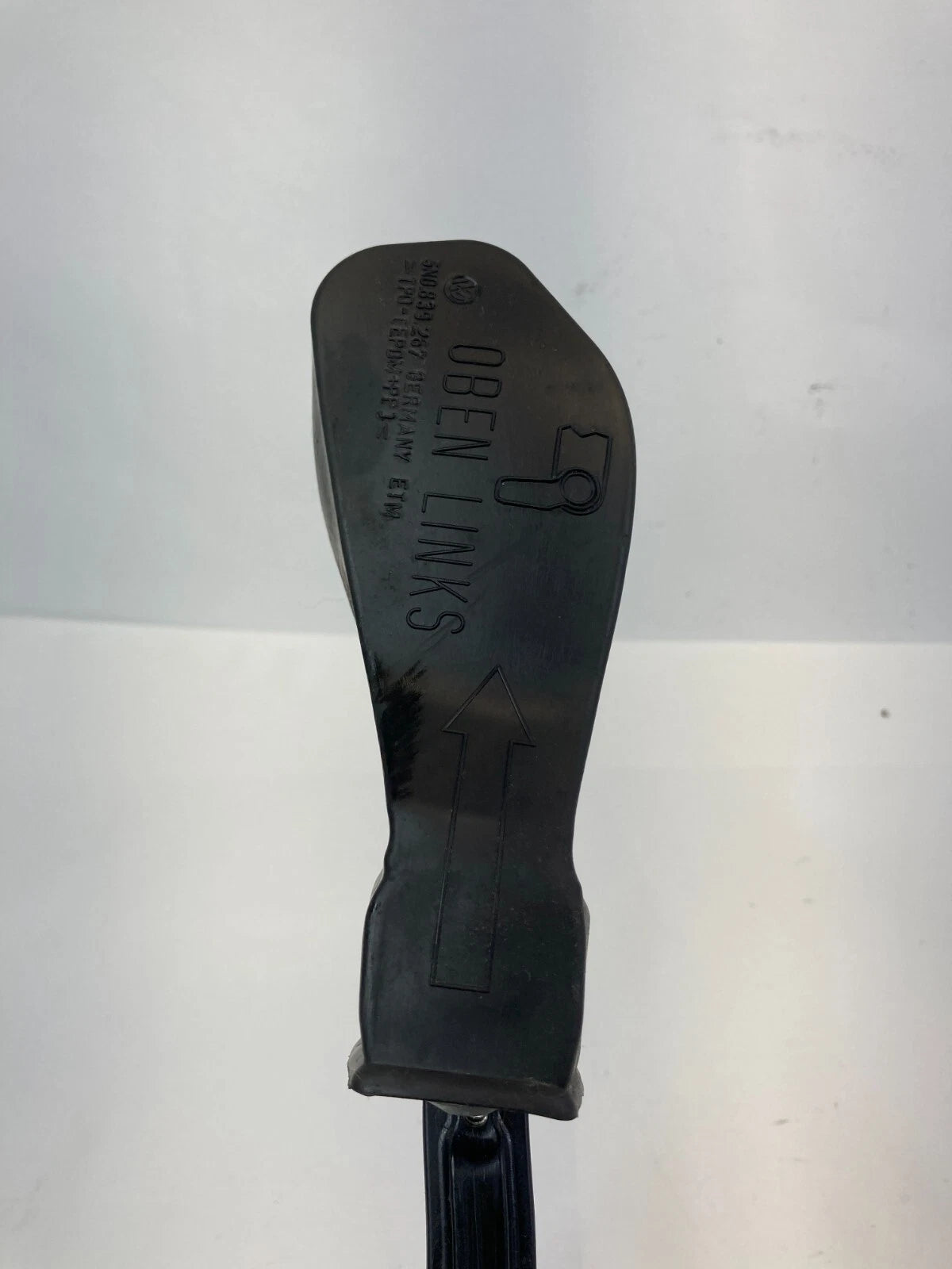2009-2017 VOLKSWAGEN TIGUAN REAR RIGHT SIDE STOPPER DETENT ARM HINGE CHECKER OEM