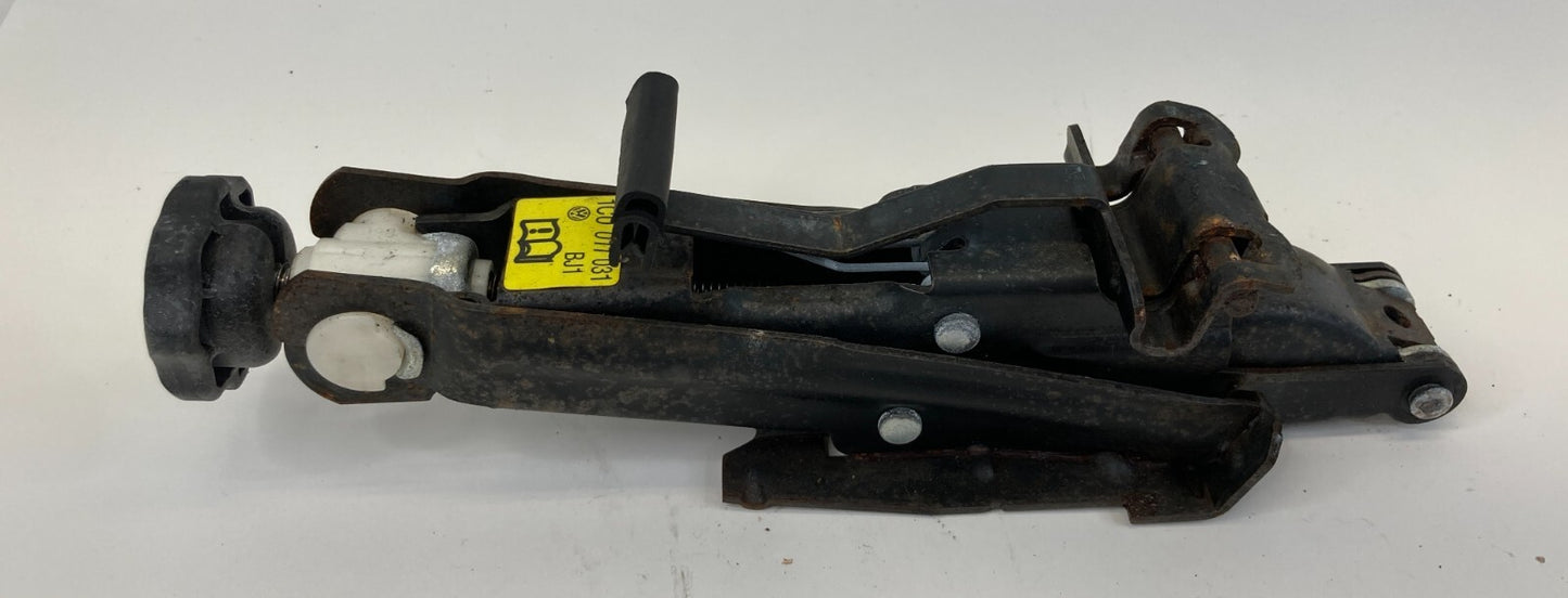 1998-2001 VW Beetle Spare Tire Insert Foam Lug Wrench Jack Tools Kit 1C0-011-031