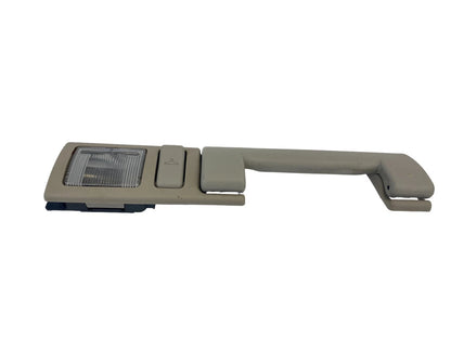 2004-2006 CHRYSLER PACIFICA REAR RIGHT SIDE ROOF GRAB GRIP HANDLE W/ DOME LIGHT