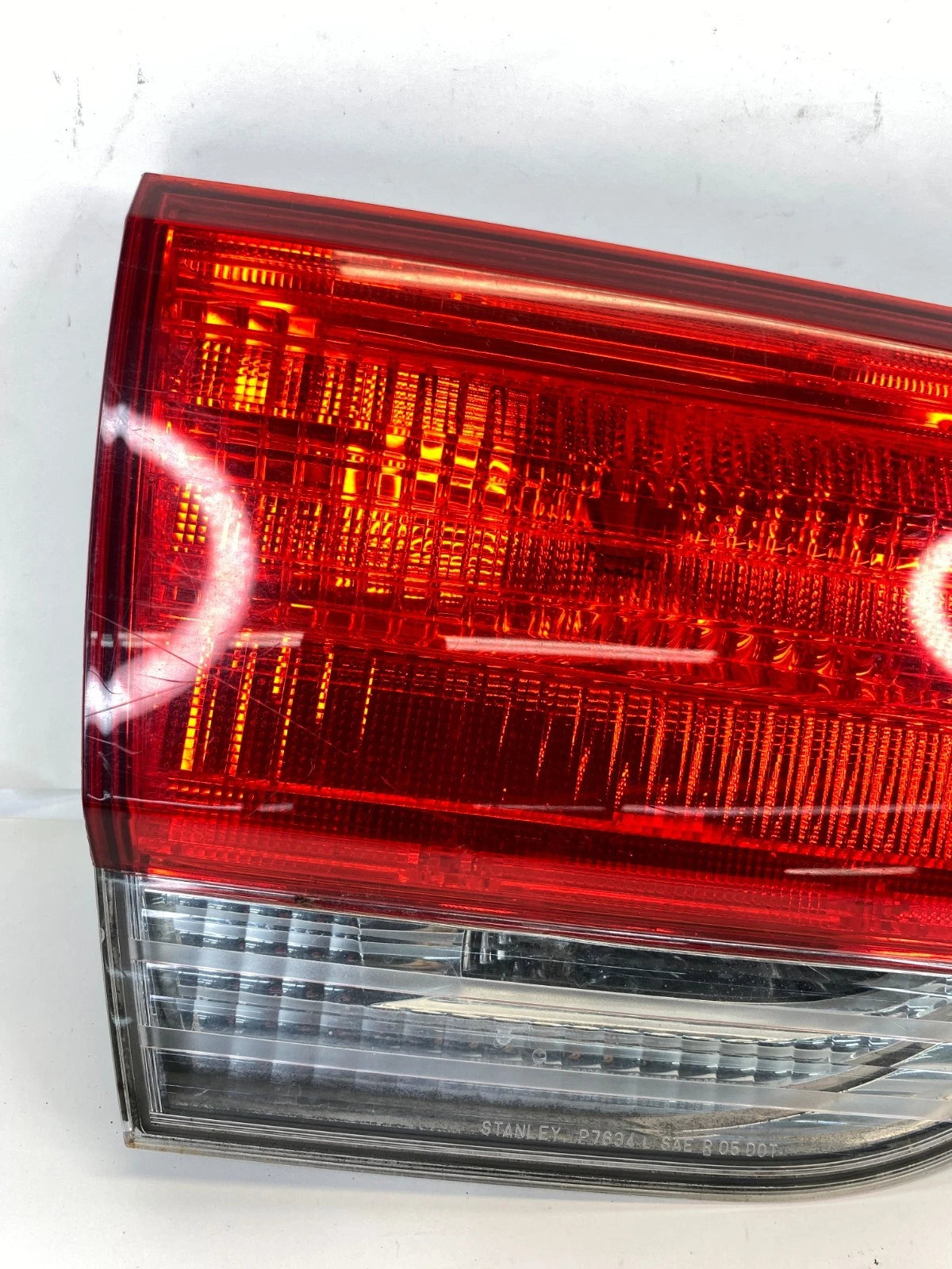 2005-2007 HONDA ODYSSEY LX LEFT DRIVER SIDE INNER TAIL LIGHT REAR LAMP OEM