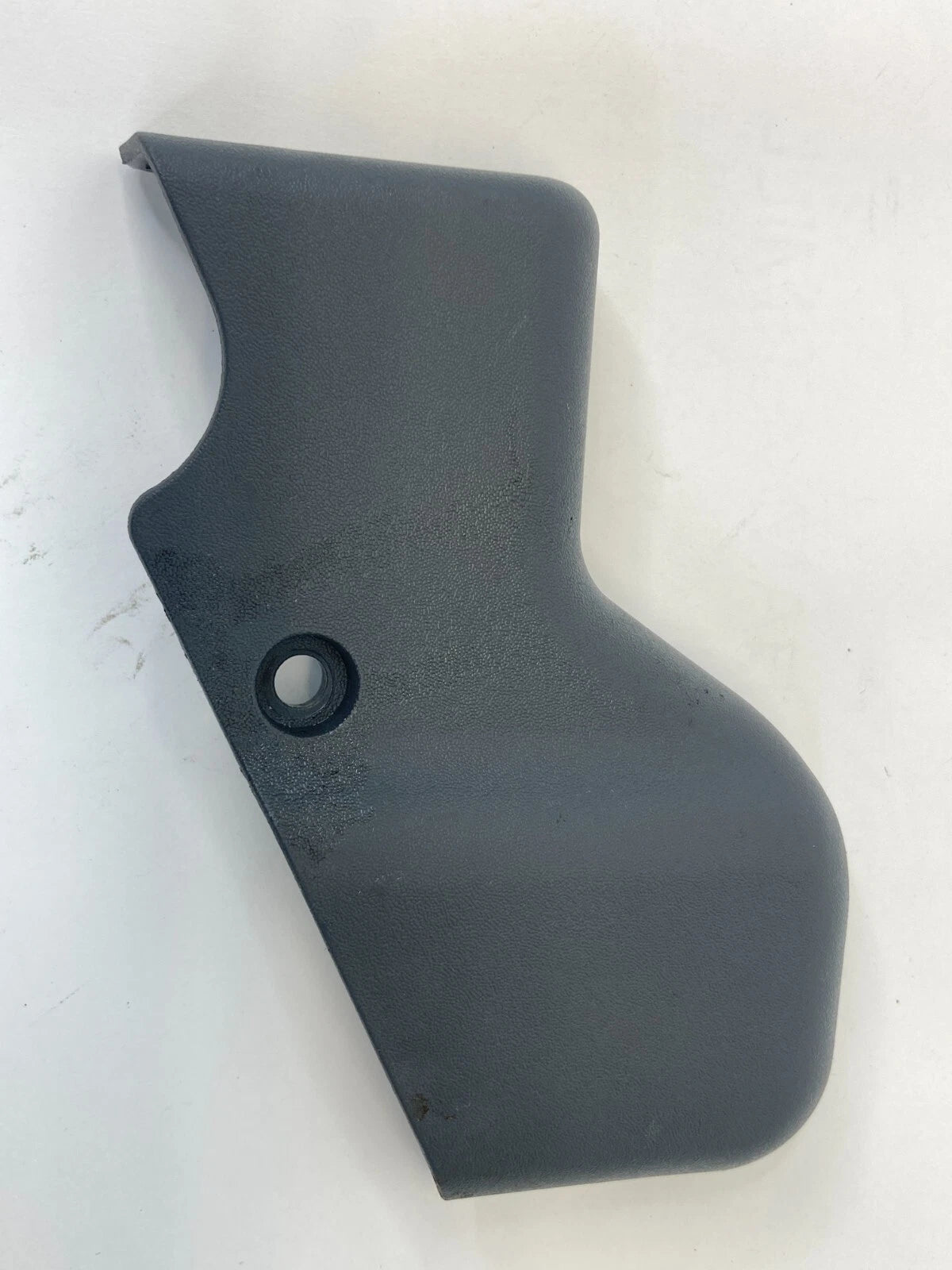 2001-2005 HONDA CIVIC FRONT SEAT BELT BUCKLE RECEIVER TRIM COVER OEM FACTORY