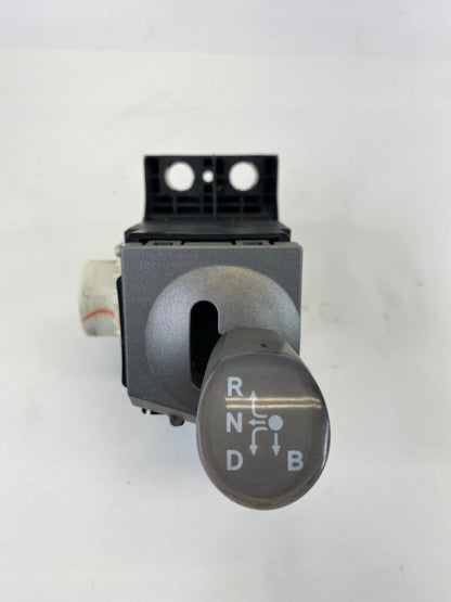 04-09 TOYOTA PRIUS AUTOMATIC TRANSMISSION GEAR SHIFT SHIFTER SELECTOR ASSY OEM