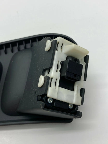 01-05 MERCEDES-BENZ C320 REAR RIGHT SIDE INTERIOR DOOR HANDLE W/ WINDOW SWITCH