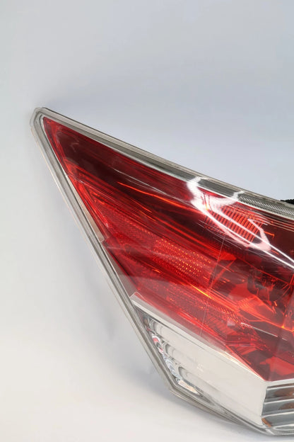 2008-2012 HONDA ACCORD SEDAN LEFT DRIVER SIDE TAILLIGHT TAIL LAMP ASSEMBLY OEM