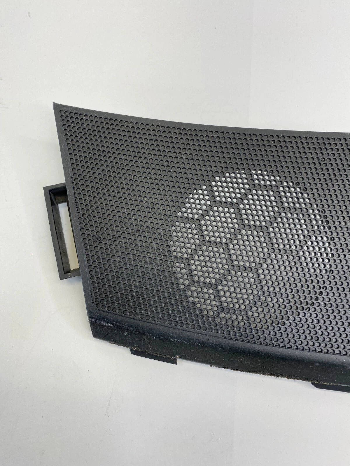 07-13 ALTIMA 09-14 MAXIMA DASH RIGHT SPEAKER GRILLE COVER TRIM 68498-JA010 OEM