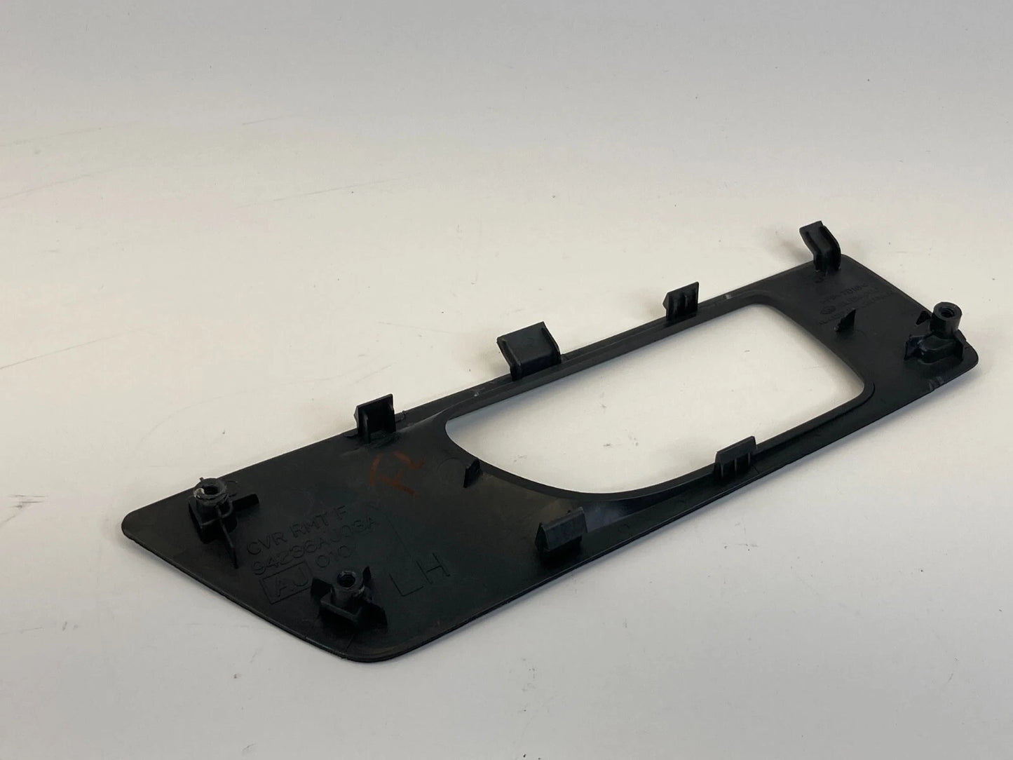 2010-2014 SUBARU LEGACY FRONT LEFT SIDE INTERIOR DOOR HANDLE BEZEL 94236AJ03A