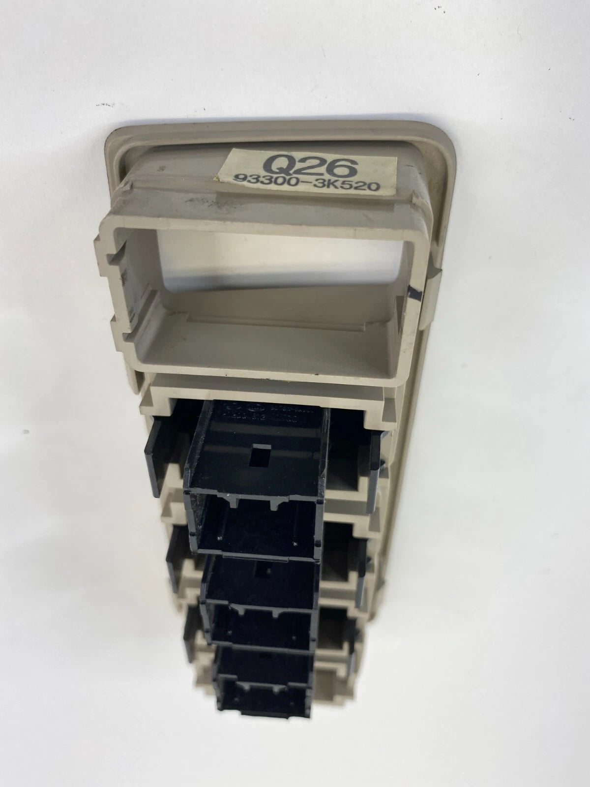 2006 2007 2008 HYUNDAI SONATA DIMMER LIGHT SWITCH COVER BEZEL TRIM 93300-3K520