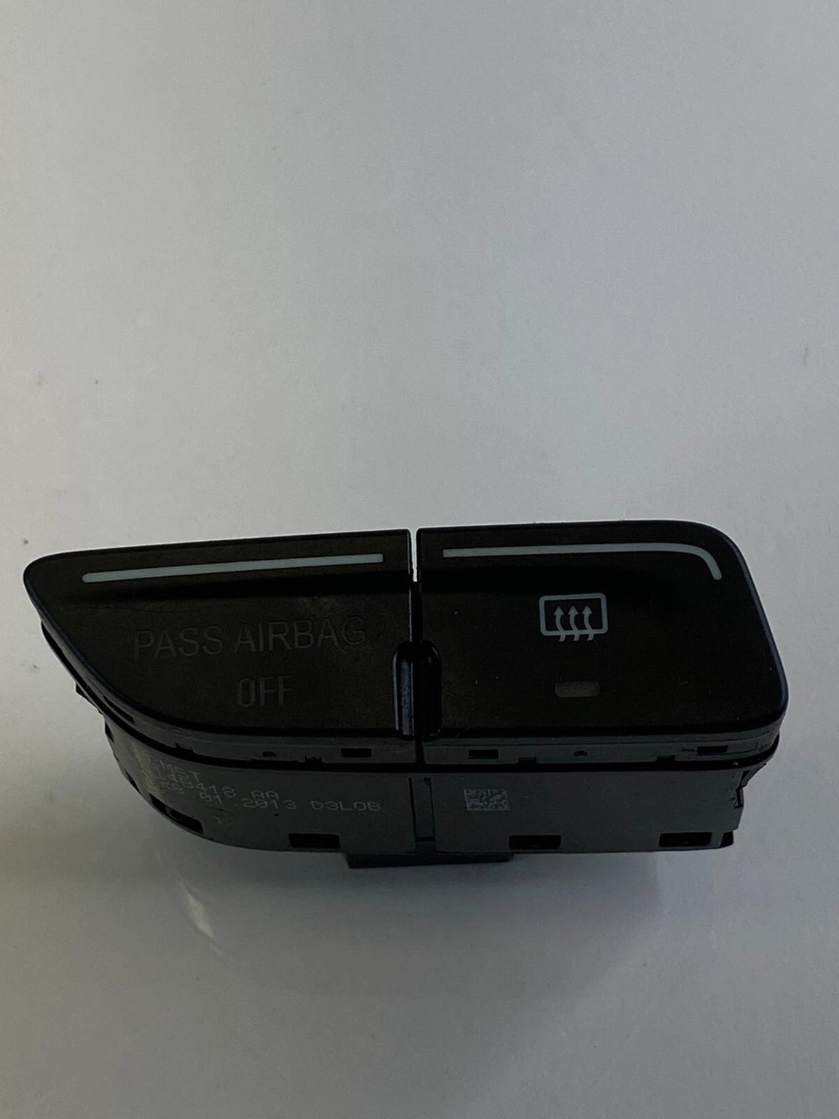 2012-2014 FORD FOCUS REAR WINDOW DEFROST CONTROL SWITCH BUTTON CMT5-14B418 OEM
