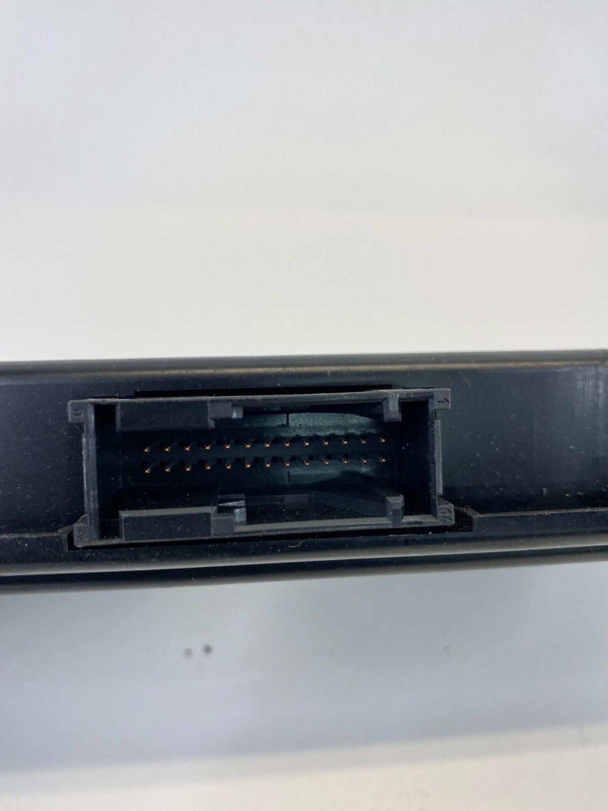 2006 06 BMW 330XI FOOTWELL LIGHT COMPUTER CONTROL MODULE 6135-6977725 OEM