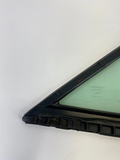 2002-2006 TOYOTA CAMRY REAR LEFT DOOR QUARTER VENT WINDOW GLASS 68189-AA010 OEM