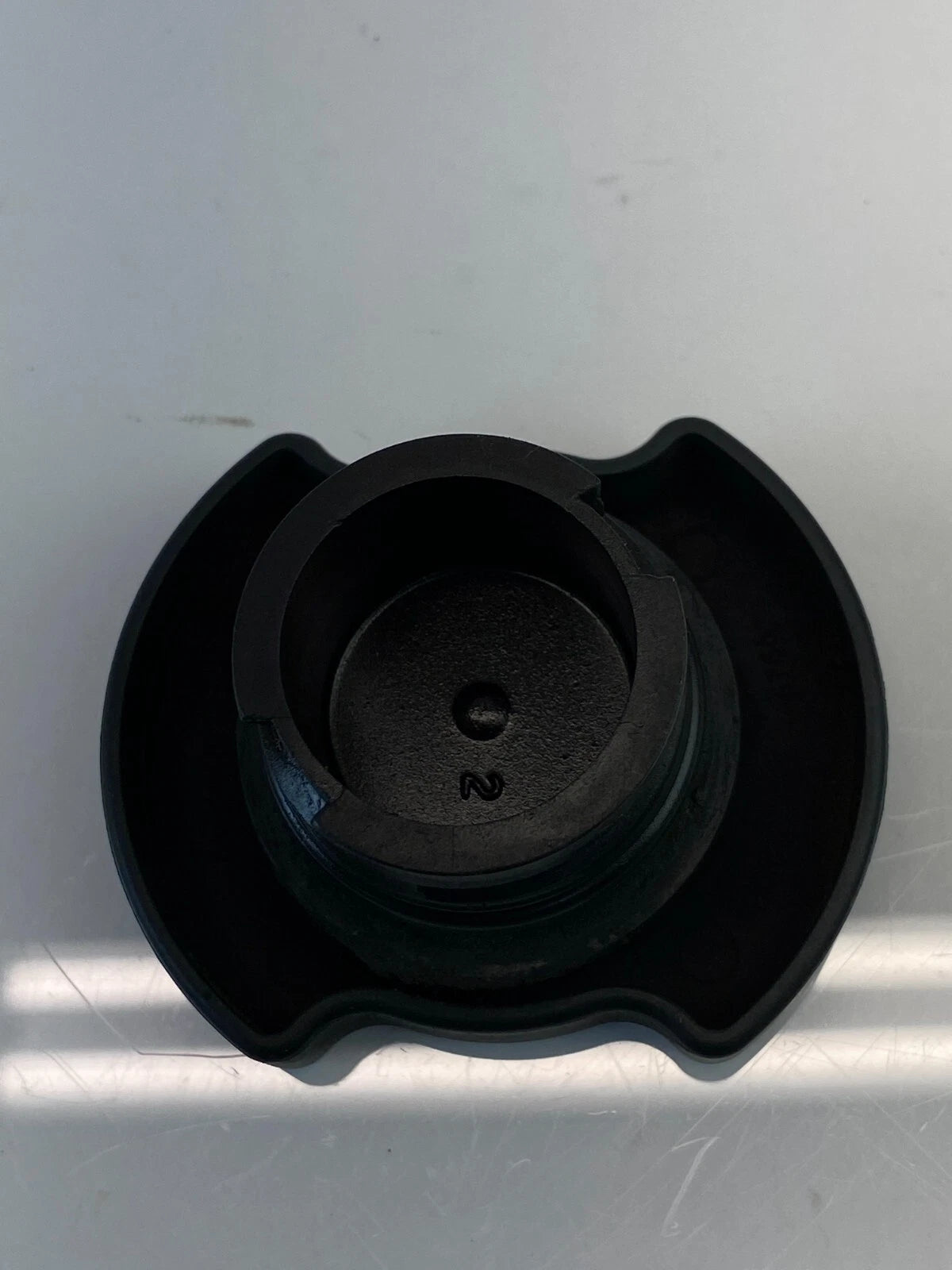 2008 2009 2010 2011 2012 FORD ESCAPE 3.0L ENGINE OIL FILLER CAP COVER LID OEM