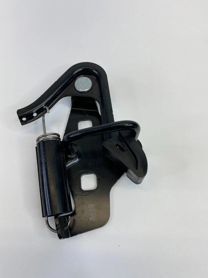 06-09 MILAN 06-12 FUSION REAR TRUNK LID LOCK LATCH STRIKER RELEASE 54404B12 OEM