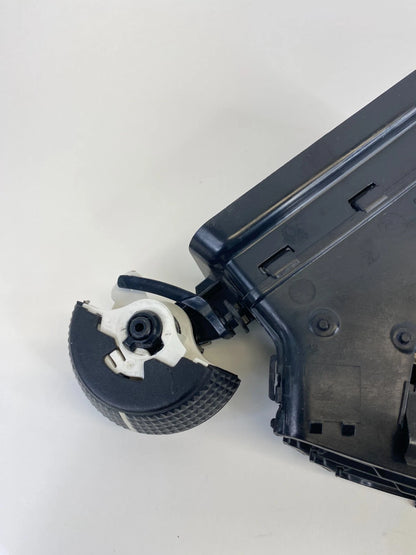 2013-2019 Ford Escape Center Dash Right Side A/C Air Vent Grille Duct Assy OEM