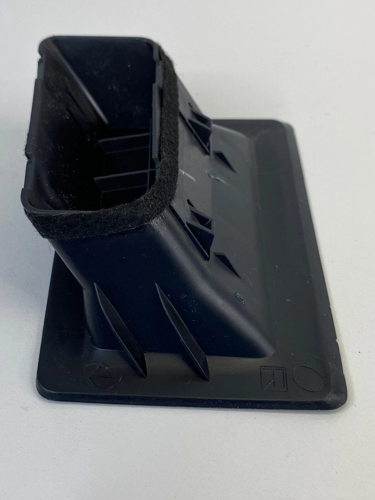 2014-2019 TOYORA COROLLA UPPER DASH RIGHT AIR VENT DEFROSTER NOZZLE 55962-02110
