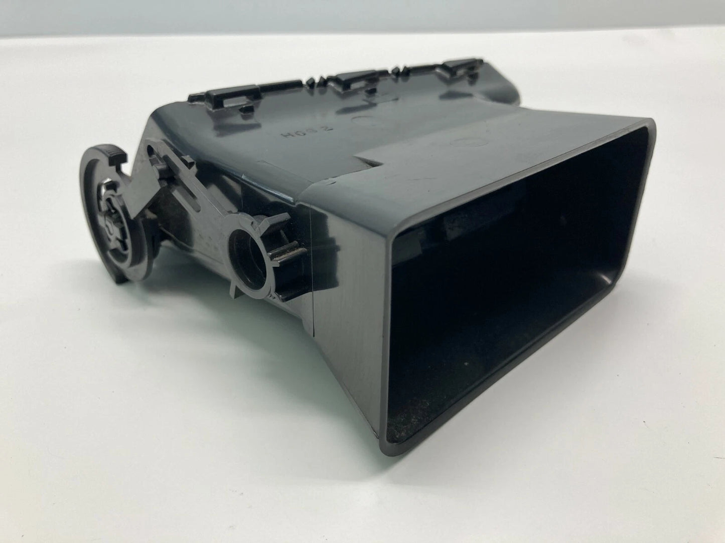 2004 2005 2006 2007 2008 CHRYSLER PACIFICA LEFT CENTER DASH AC AIR VENT GRILLE