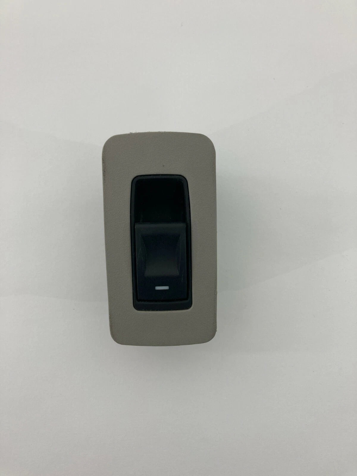 2006 DODGE CHARGER 2006-2008 MAGNUM REAR DOOR WINDOW CONTROL SWITCH RR OEM