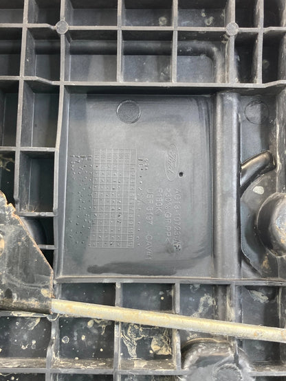 13-19 FORD INTERCEPTOR UTILITY BATTERY HOLDER HOLD DOWN TRAY SUPPORT AG13-10723