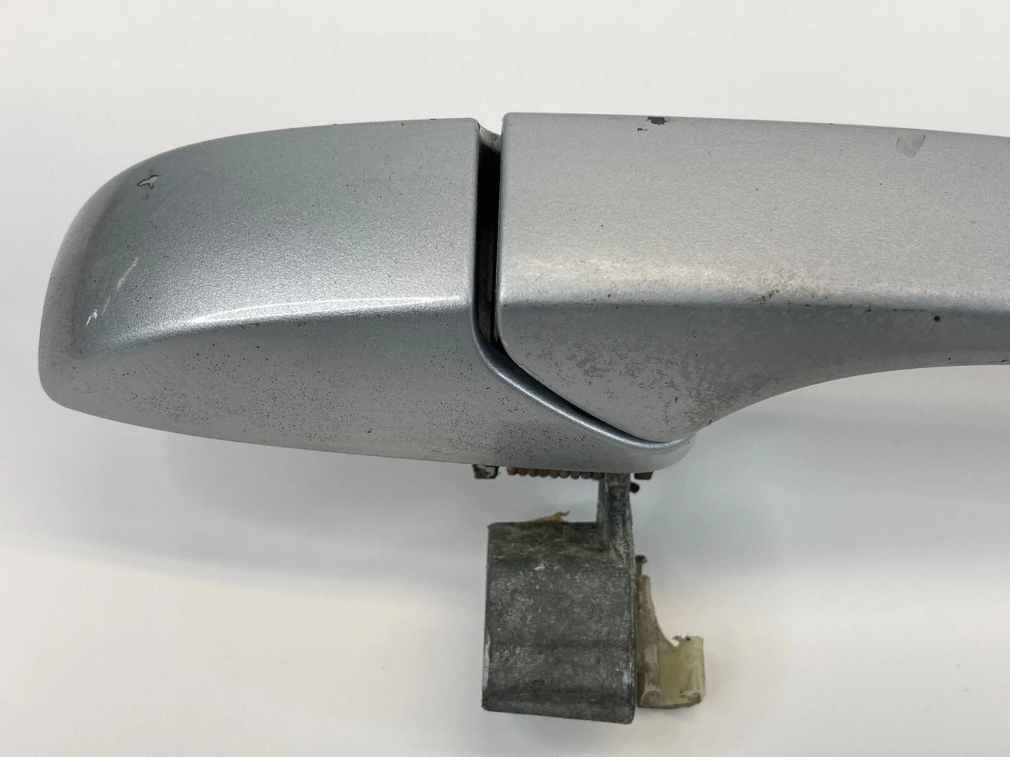 05 06 07 08 09 10 CHRYSLER 300 REAR LEFT SIDE EXTERIOR OUTSIDE DOOR HANDLE OEM