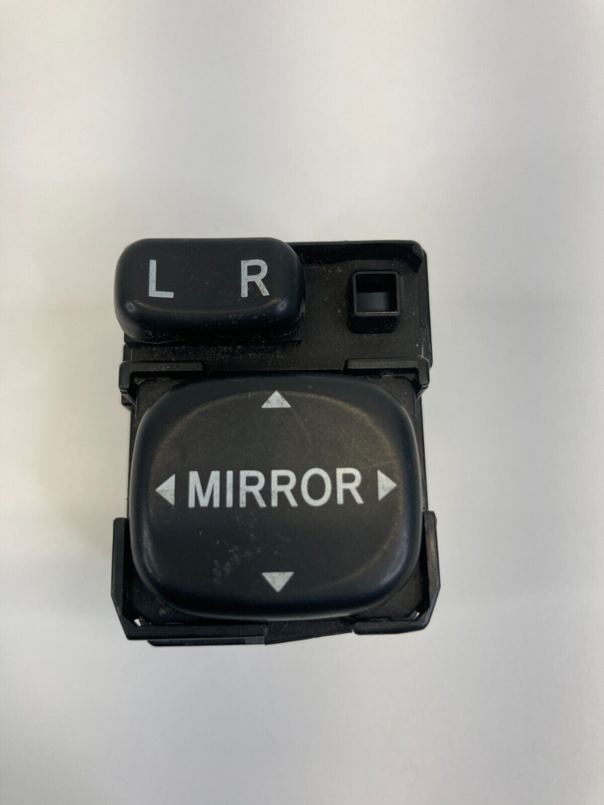 2003-2008 Subaru Forester Front Left Driver Door Power Mirror Control Switch OEM