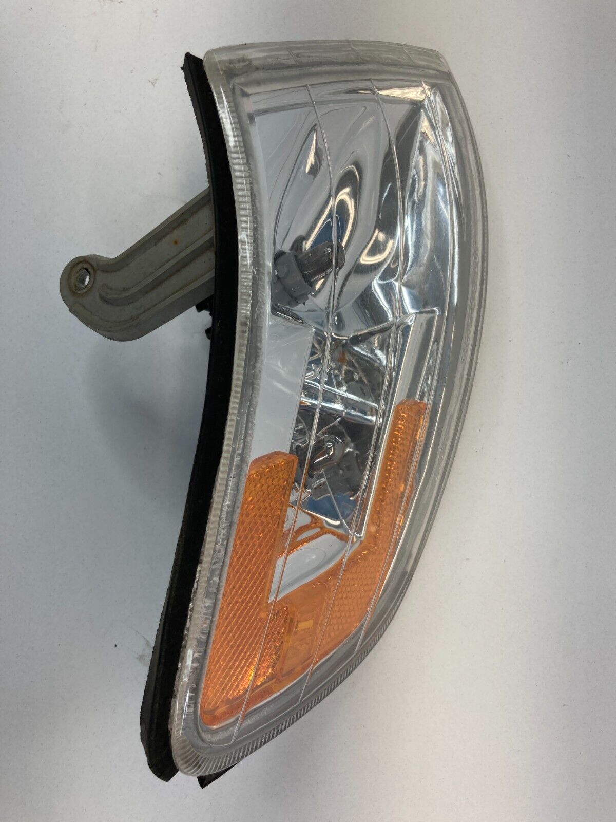 94-97 Honda Accord Sedan Front Right Side Turn Signal Light Park Lamp EE-HD107