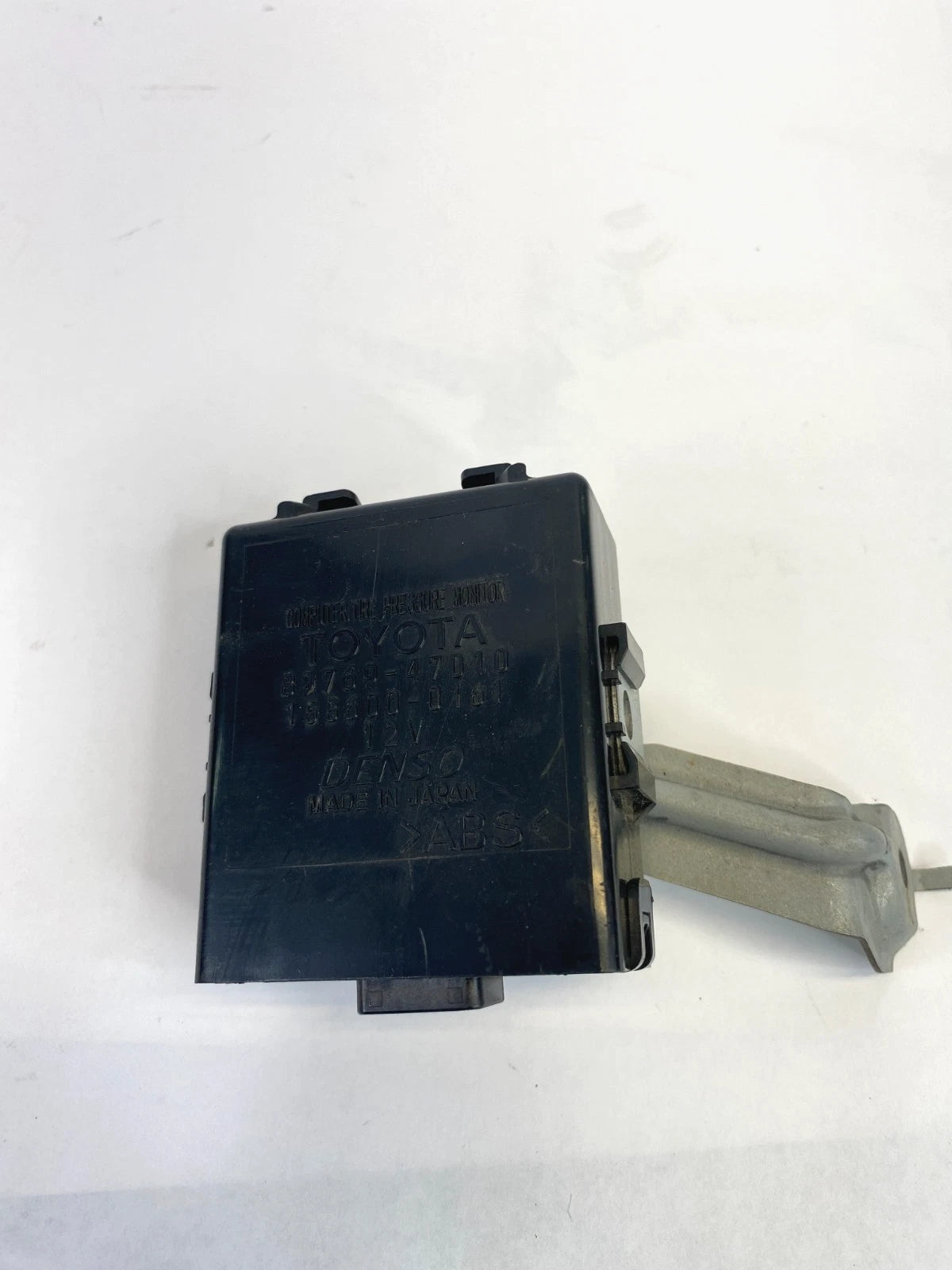 2005-2009 TOYOTA PRIUS TIRE PRESSURE MONITOR TPMS CONTROL MODULE 89769-47010 OEM