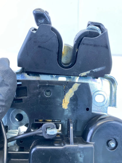 2013-2018 NISSAN ALTIMA S REAR TRUNK LOCK ACTUATOR LATCH RELEASE ASSEMBLY OEM