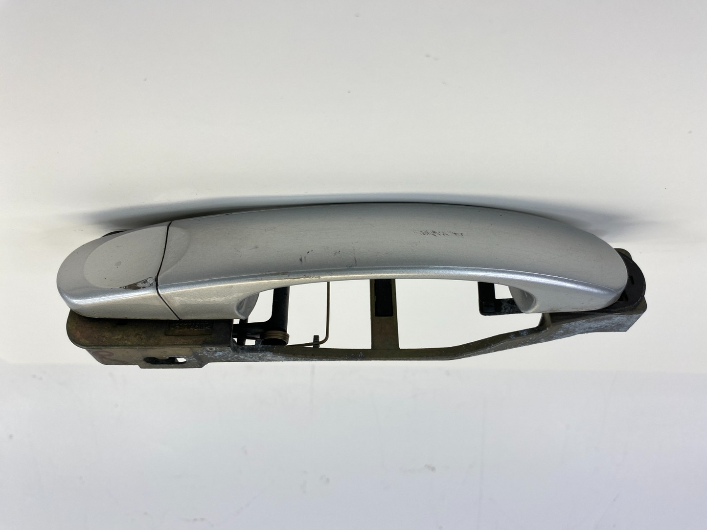 1998-2010 Volkswagen Beetle Front Right Passenger Side Exterior Door Handle OEM