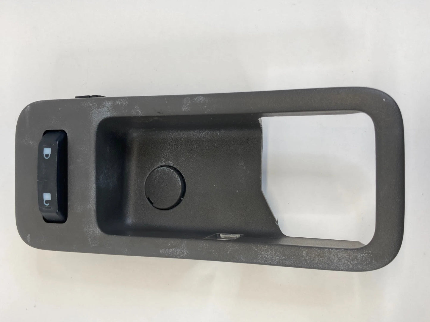 2007-2010 FORD EDGE FRONT LEFT SIDE INNER DOOR HANDLE TRIM COVER 9T43-7822621