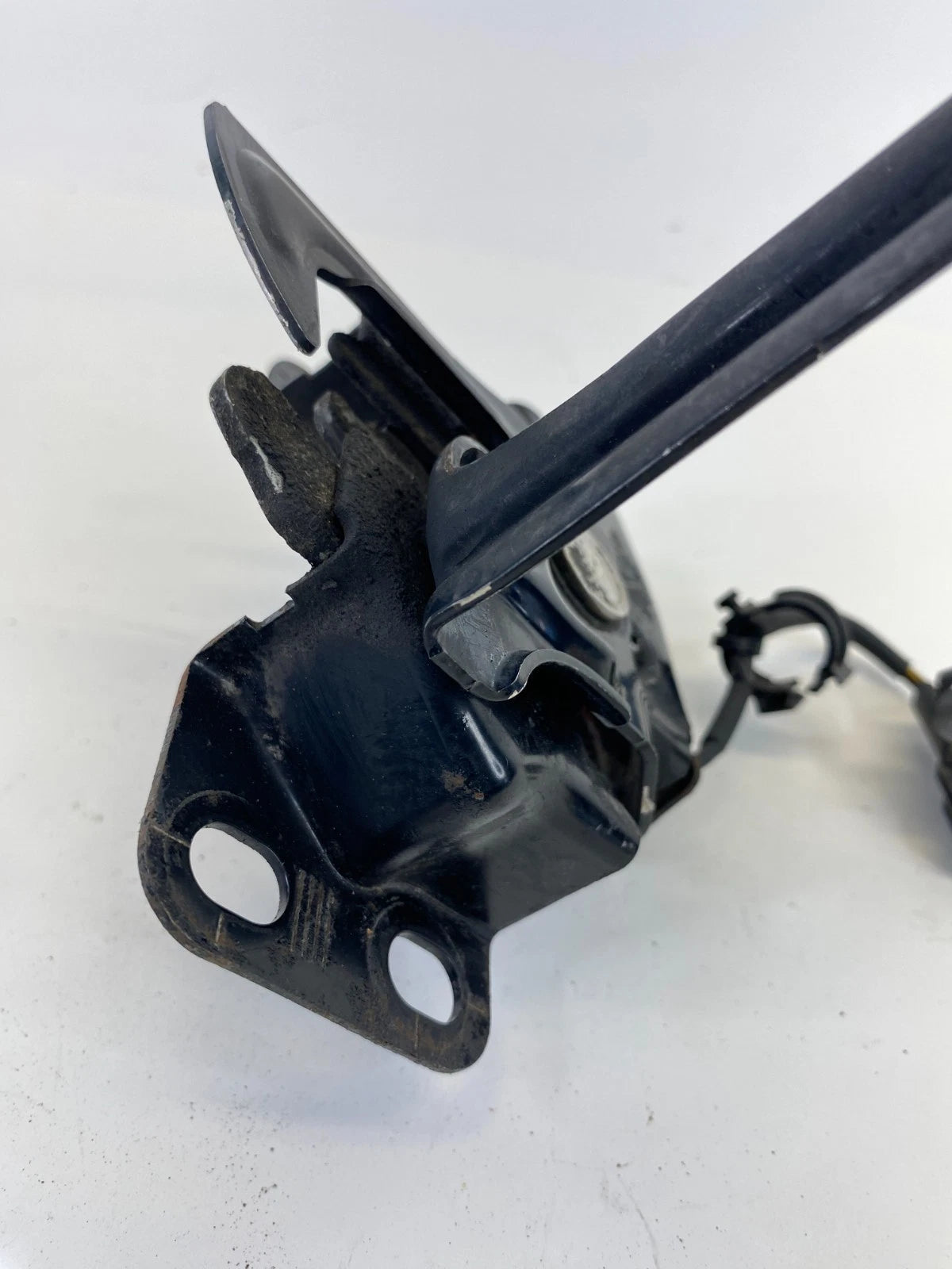 2006-2011 HONDA CIVIC HOOD OPEN LATCH LOCK LEVER RELEASE ACTUATOR OEM