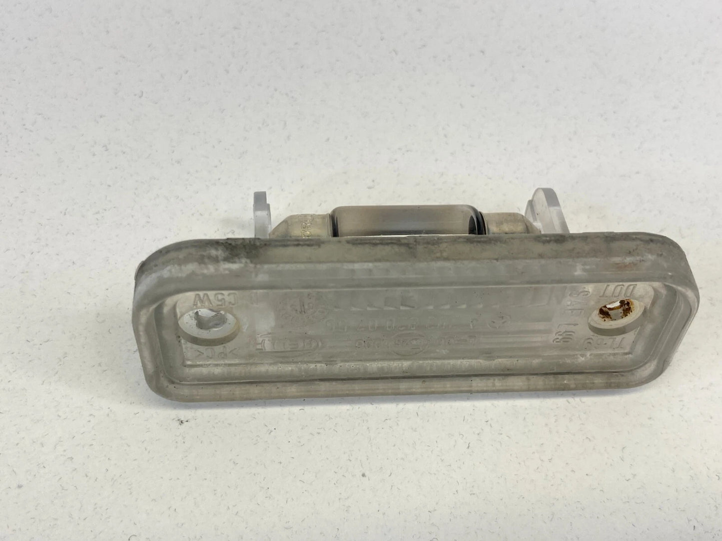 03-09 MERCEDES-BENZ E320 E 320 REAR TRUNK LICENSE PLATE LIGHT LAMP A2038200256