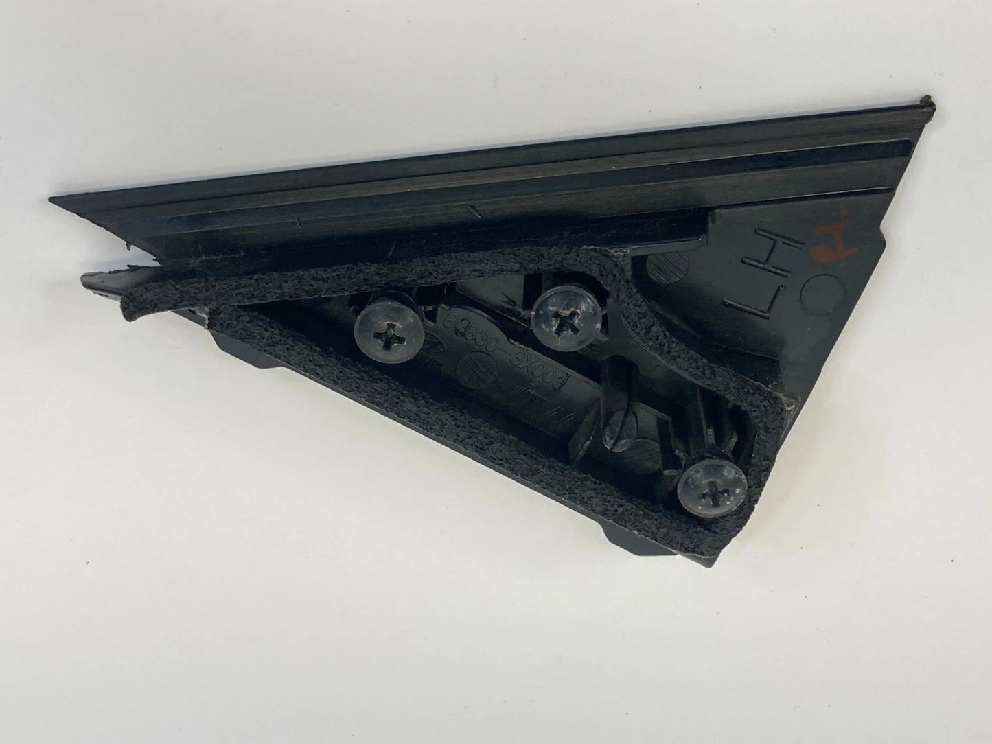 2012-2016 HYUNDAI ELANTRA REAR LEFT SIDE EXTERIOR DOOR CORNER MOLDING 838303X001