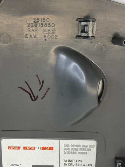 2002-2005 Pontiac Grand Am Dash Right Side Fuse Box End Cap Trim Cover 22618850