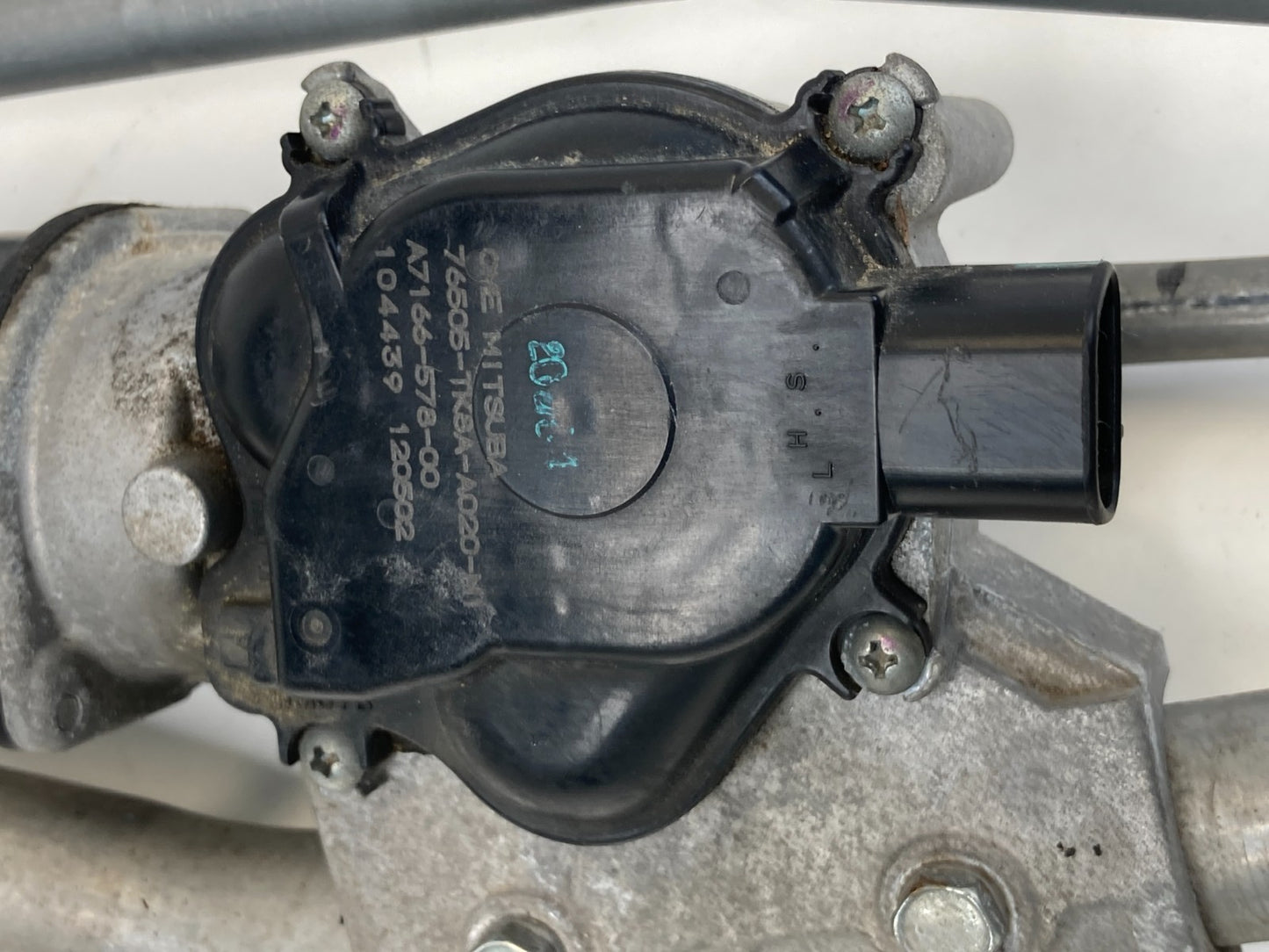 2011-2017 Honda Odyssey Front Windshield Wiper Motor w/ Linkage 76505-TK8A-A020