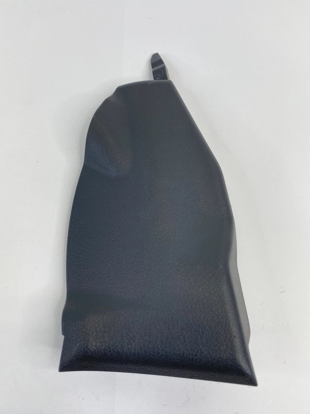 2009-2013 TOYOTA MATRIX HATCHBACK INSERT TRIM RIGHT CONSOLE BOX 58817-02090 OEM