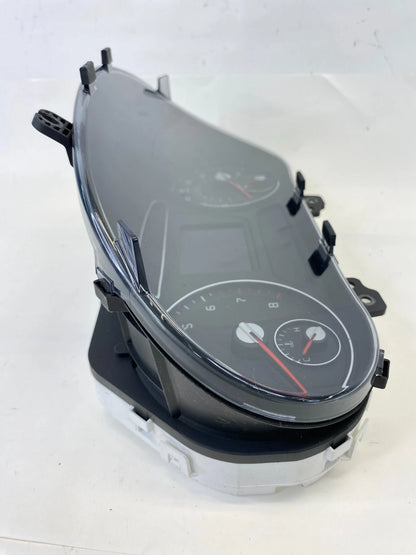 2016-2018 KIA SORENTO A/T INSTRUMENT CLUSTER SPEEDOMETER GAUGES 139.624 MILES