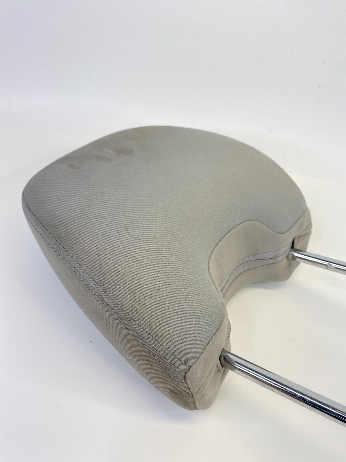 2011-2013 Subaru Forester Front Left Driver Side Seat Headrest Head Rest OEM